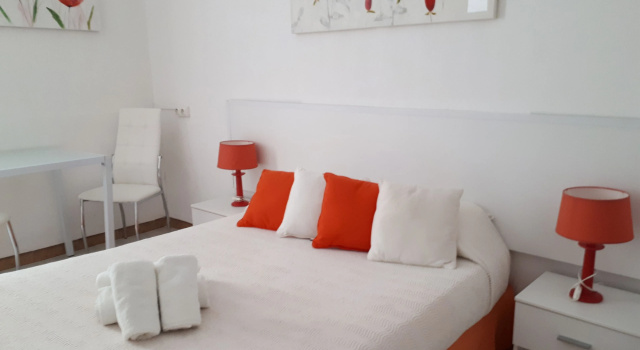 my nice bnb, Забронировать Отель «постель и завтрак» Ницца Приморские Альпы, рядом с Железнодорожный вокзал Ницца-Вилль