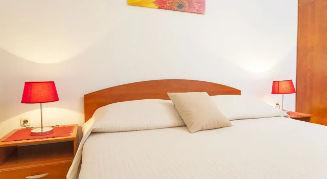 Апартаменты Apartments & Rooms Alagić