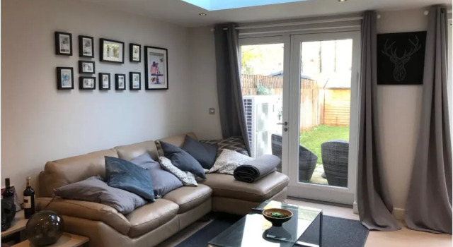 Villa With 3 Bedrooms in Isleworth, Забронировать Вилла Виллы Большого Лондона, Вилла