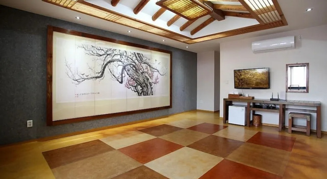 Двухместный люкс Jeonju Hanok Taejogung Hotel