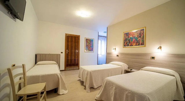 Трёхместный номер Standard Hotel da Romagnolo