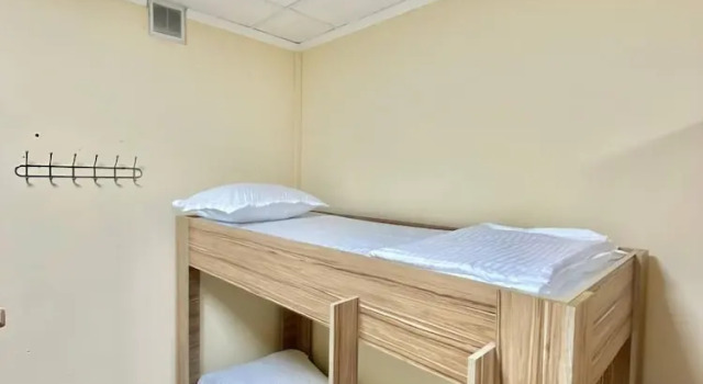 Lit en dortoir (dortoir masculin) Alma-Ata Hostel
