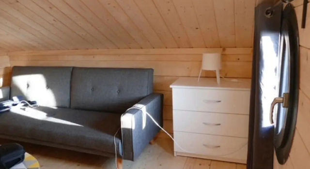 Cozy Countryside Retreat, Rezerwuj Dom wakacyjny Hotele w Burgundia z parkingiem, Parking