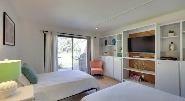 Pet-friendly Stay w/ Patio in Palm Desert Resort!