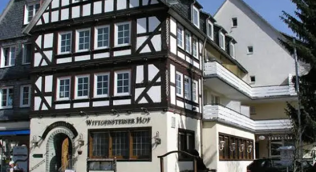 Hotel Wittgensteiner Hof, Забронировать Отель Бад-Ласфе Rothaar Mountains, рядом с Hugo-Kracht Hütte