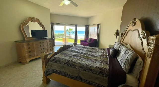 Stunning 4 Bedroom Beach Villa on Sandy Beach at Las Palmas Beachfront Resort V6 4 Villa by RedAwning, Book Resort Puerto Penasco Sonora
