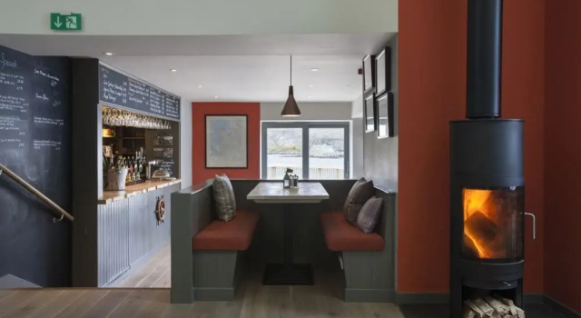 Kylesku Hotel & Kylesku House, by Highland Coast Hotels, Book Bed and Breakfast Kylesku United Kingdom