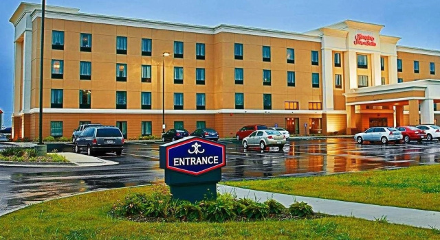 Одноместная студия Hampton Inn & Suites Marshalltown