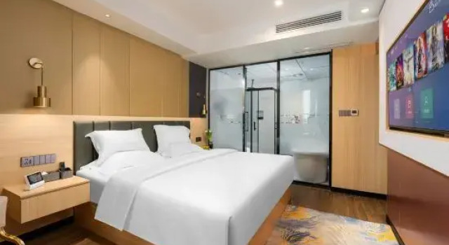 Люкс Deluxe Meiqi Holiday Hotel (Guiyang Baiyun North High-Speed Rail Station, Liyang Branch)