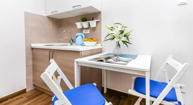 Студия Apartments Maestral