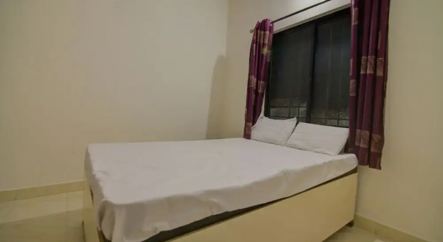 Niwant Lodge by OYO Rooms, Забронировать Отель Отели штата Махараштры 3 звезды, 3*