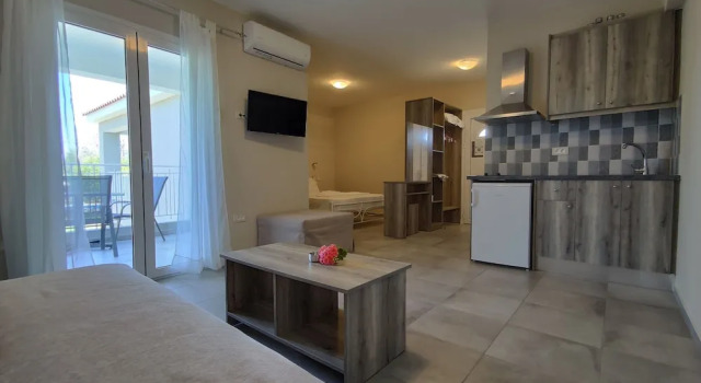Люкс Superior с балконом Casa De Rosa Apartments & Studios