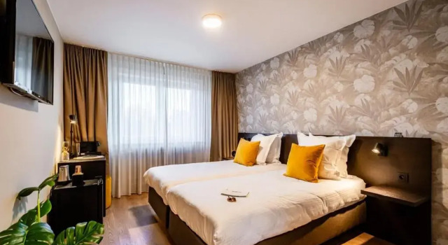 Hotel Begonia, Забронировать Отель Отели провинции Восточной Фландрия с парковкой, Парковка