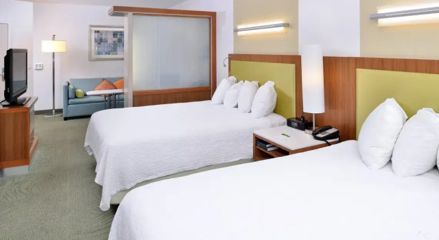 Двухместная студия SpringHill Suites Kingman Route 66