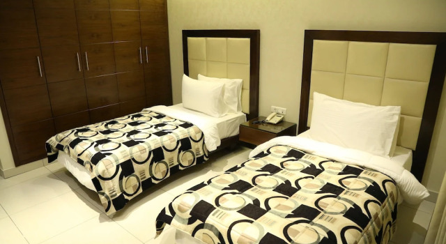 Люкс с балконом Verdun Suites Hotel