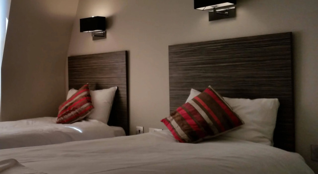 Sara Hotel, Reserva ahora Hotel Kensington y Chelsea Londres, cerca de Estadio de fútbol Stamford Bridge
