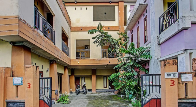 OYO 91845 V_ar House Near Pantai Tanjung Bias