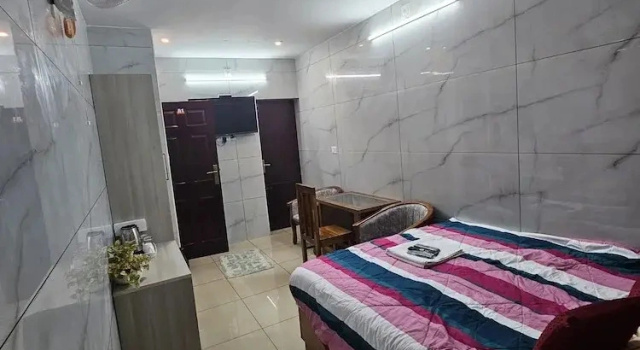 Номер Deluxe Lekshmy Towers