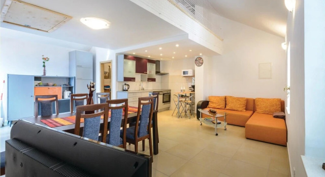 Beautiful Home in Blato With Wifi and 2 Bedrooms, Забронировать Отель Blato Остров Мльет