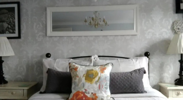 Апартаменты Deluxe Riverside Court Apartment