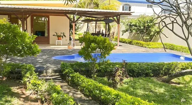 Вилла Deluxe Laurels Villas