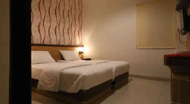 Rejeki 3 Guesthouse, Rezerwuj Hotel Ambon Maluku