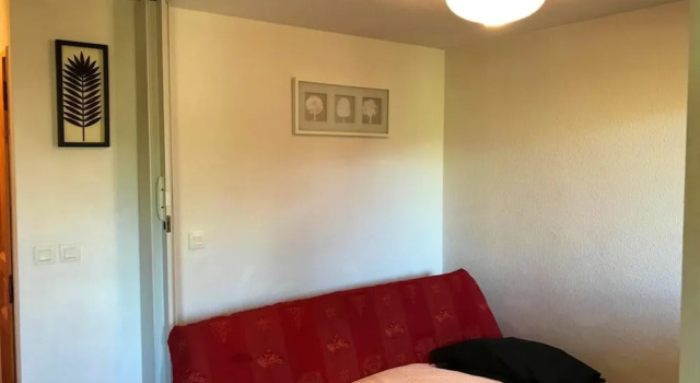 Apartment With one Bedroom in Les 2 Alpes, With Wonderful Mountain View, Furnished Terrace and Wifi - 1 km From the Slopes, Забронировать Апартаменты/квартира Отели Ле-дез-Альп с парковкой, рядом с Гондольный подъемник Валле Бланш, Парковка