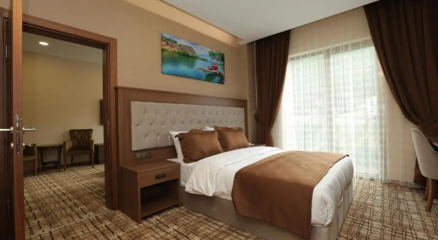 Полулюкс Grand Mela Hotel