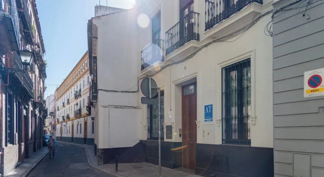 CSE La Casa del Pintor Apartments, Забронировать Апартаменты/квартира Старый город Севилья, рядом с Музей современного искусства