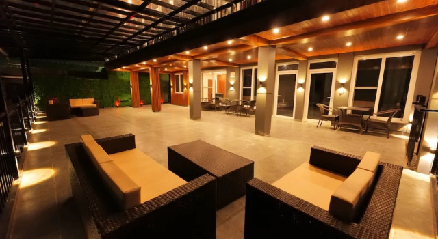Номер Standard с балконом Hotel Rex Mussoorie