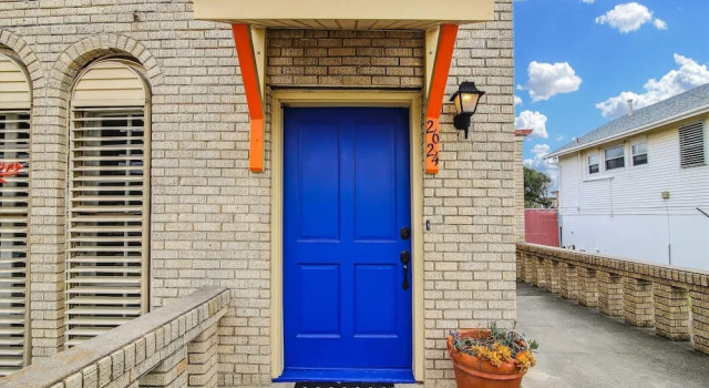 Endless Summer 3 Br home by RedAwning
