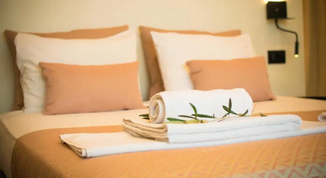 Niki Luxury Apartments Niki Suites Petra, Rezervasyon Daire Petra Midilli