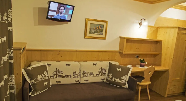 Трёхместный номер Standard с балконом Hotel El Paster