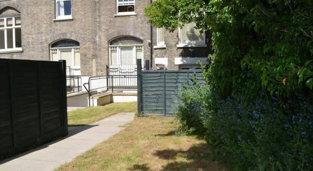 Host Stay Apartment 3 York Terrace, Varaa Huoneisto Asunnot kohteessa Merseyside, Huoneisto