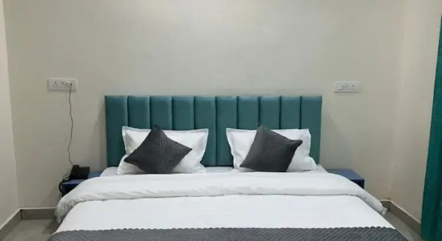 Номер Deluxe Goroomgo Bhanu Palace Rudraprayag