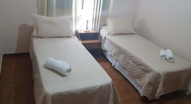 Nuevo Hotel City, Забронировать Отель Отели Мендосы с парковкой, рядом с Merced Church, Парковка