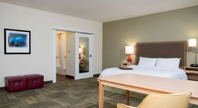 Номер Standard Hampton Inn Kalamazoo