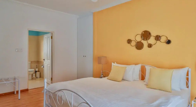 Апартаменты Deluxe c 1 комнатой с частичным видом на море Apricot Gardens Guesthouse