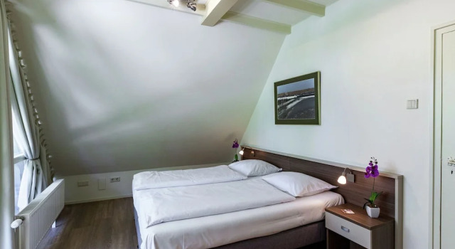 Villa in Koudekerke With Sauna, Garden, Terrace, Rezervovat Vila Hotely v Walcheren s parkováním, Parkování