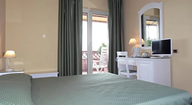 Двухместный номер Standard с видом на море Mendolia Beach Hotel