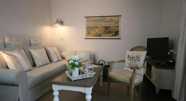 Jordanstr_ 35 Wohnung 1, Забронировать Отель Цингст Barther Bodden, рядом с Пляж Цингст