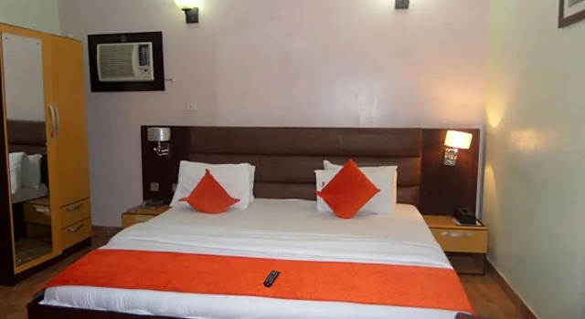 Двухместный номер Business Downtown Royal Hotel