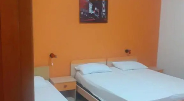 Appartamenti concordia 3 2 8 3 1 3 7 4 1 6, Prenota Hotel Hotel a Crotone con parcheggio, Parcheggio