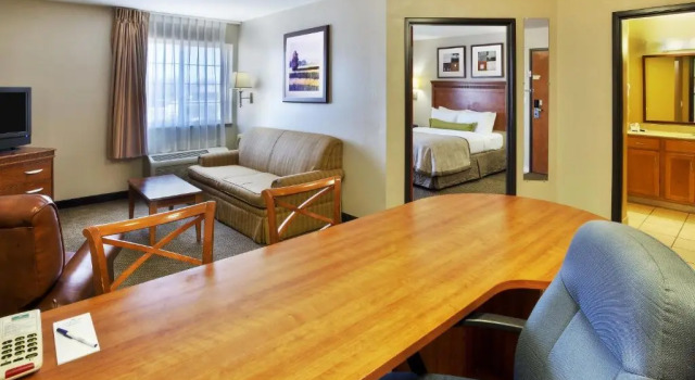 Двухместный люкс c 1 комнатой Candlewood Suites Killeen - Fort Hood Area by IHG