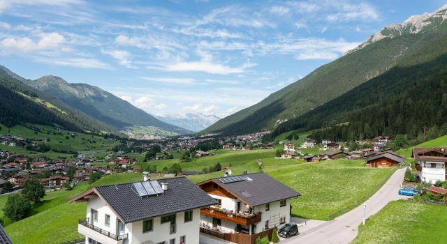 Апартаменты Quiet Flat With Terrace in Neustift Im Stubaital