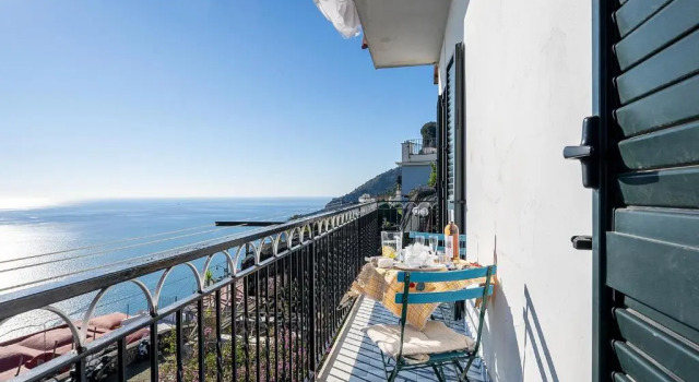 Апартаменты с 2 комнатами с видом на море Torre di Amalfi - holiday house