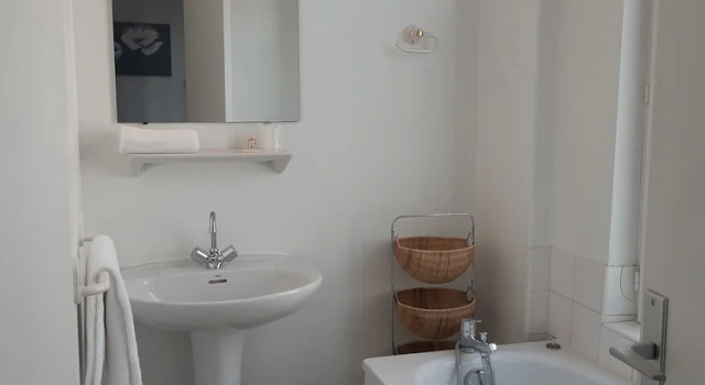 Номер Superior Hôtel de La Croix de Malte