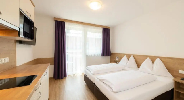 Апартаменты с 3 комнатами Hotel-Pension Egger