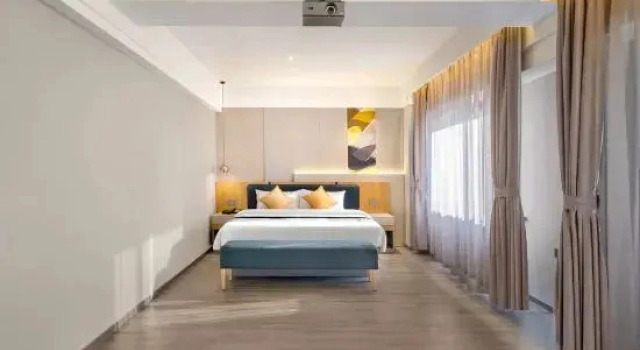 Двухместный люкс Homeinn Selected Hotel (Jiamusi Huanan County Century Plaza)