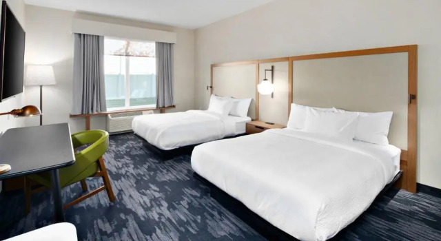 Четырёхместный номер Standard Fairfield Inn & Suites by Marriott Columbus New Albany
